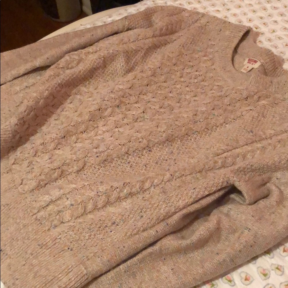 Sweater - Picture 3 of 3
